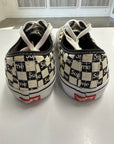 VANS SUPREME BLACK CHECKER LOGO - SIZE 9 (WORN)