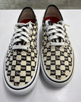 VANS SUPREME BLACK CHECKER LOGO - SIZE 9 (WORN)