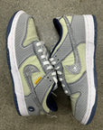 DUNK LOW UNION PASSPORT - SIZE 8.5 (WORN) - SUPER CLEAN