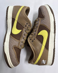 DUNK LOW UNDEFEATED CANTEEN DUNK - SIZE 13 (WORN)