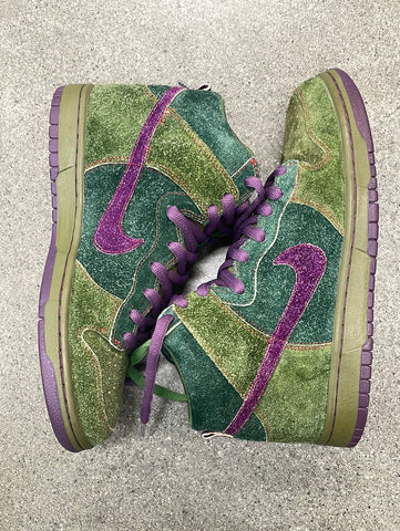 SB DUNK HIGH SKUNK 420 SIZE 10 (WORN - REPLACEMENT BOX)
