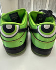 SB DUNK LOW THE POWERPUFF GIRLS BUTTERCUP - SIZE 9.5 (WORN)