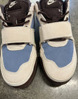 ZOOM FIELD JAXX TRAVIS SCOTT LECHE BLUE - SIZE 9.5 (WORN)