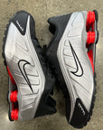 SHOX R4 BLACK METALLIC SILVER 2025 - SIZE 12 (WORN)