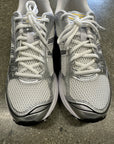 GEL KAYANO 14 WHI/YELLOW - SIZE 8.5 (WORN)