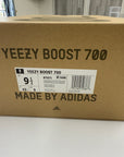 YEEZY BOOST 700 WAVE RUNNER - SIZE 9.5 (WORN)