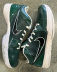 KOBE 4 PROTRO UNDEFEATED BUCS - SIZE 11 (WORN)