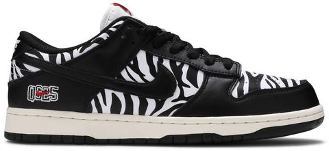 Nike SB Dunk Low "QUARTERSNACKS ZEBRA"