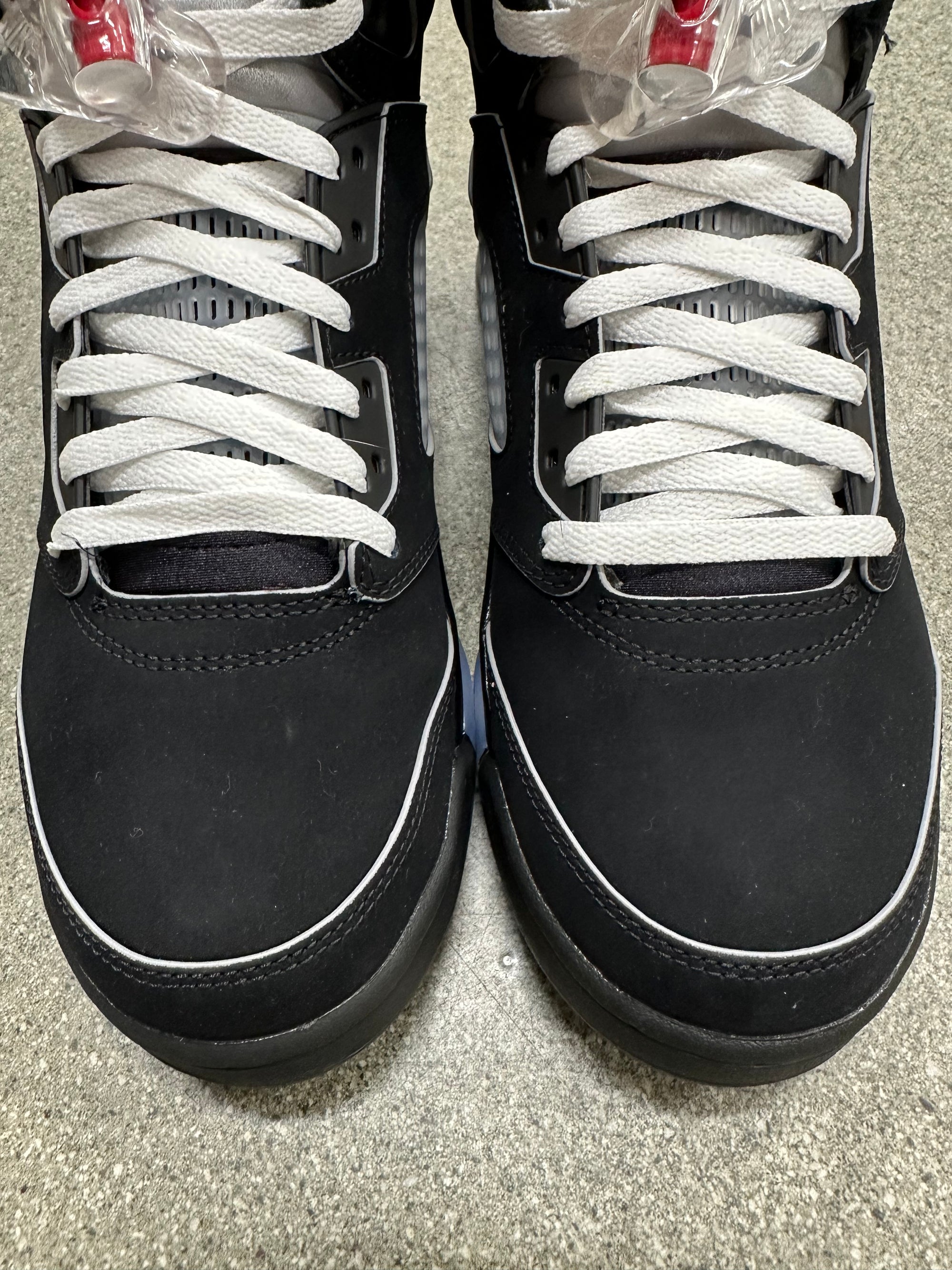 AIR JORDAN 5 BLACK METALLIC REIMAGINED - SIZE 9.5 (WORN)