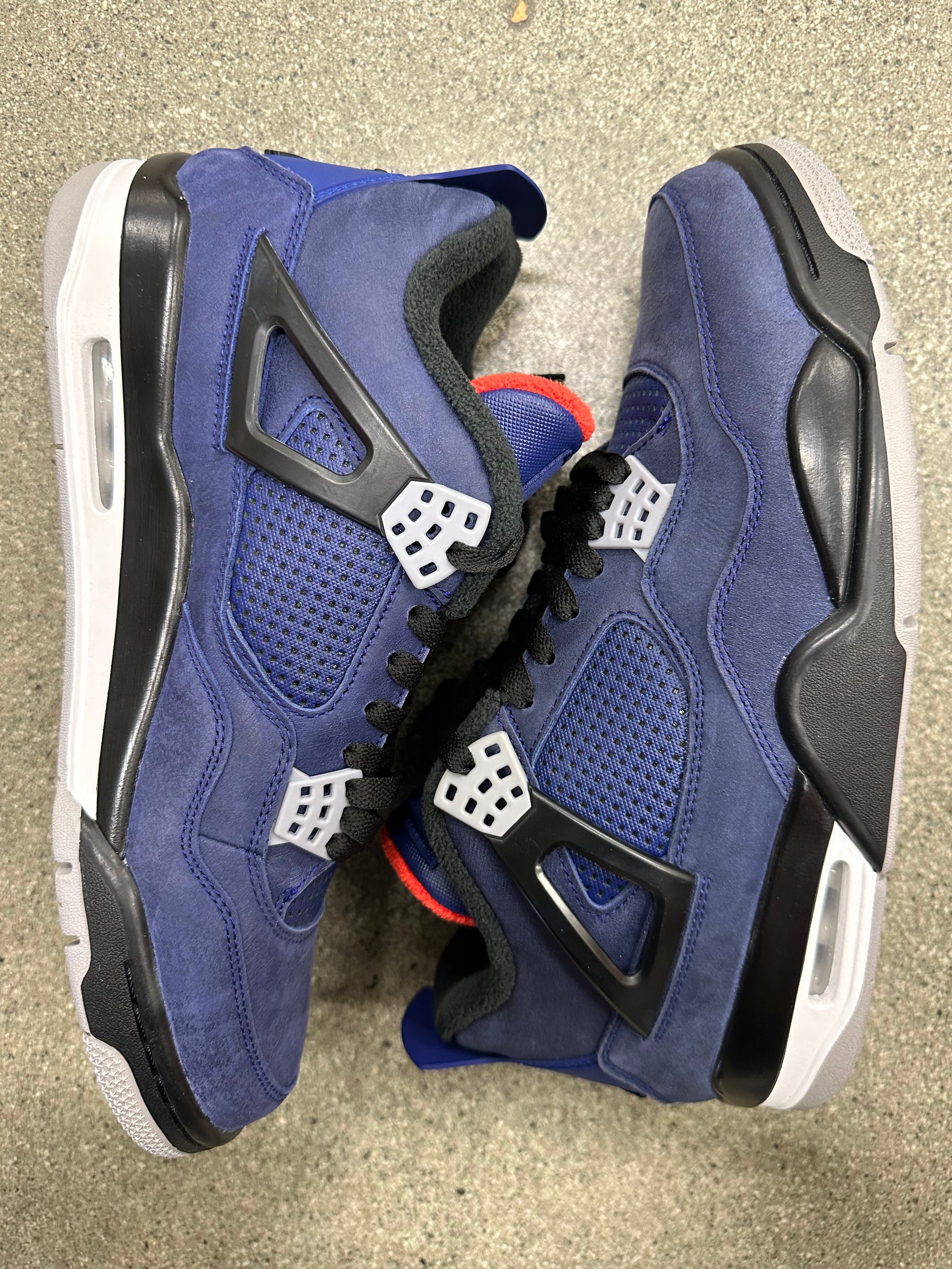 AIR JORDAN 4 WINTERIZED - SIZE 11.5 (WORN) (SUPER CLEAN)