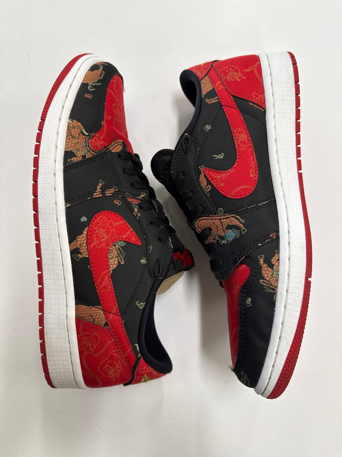 AIR JORDAN 1 LOW OG CHINESE NEW YEAR - SIZE 10.5 (WORN)