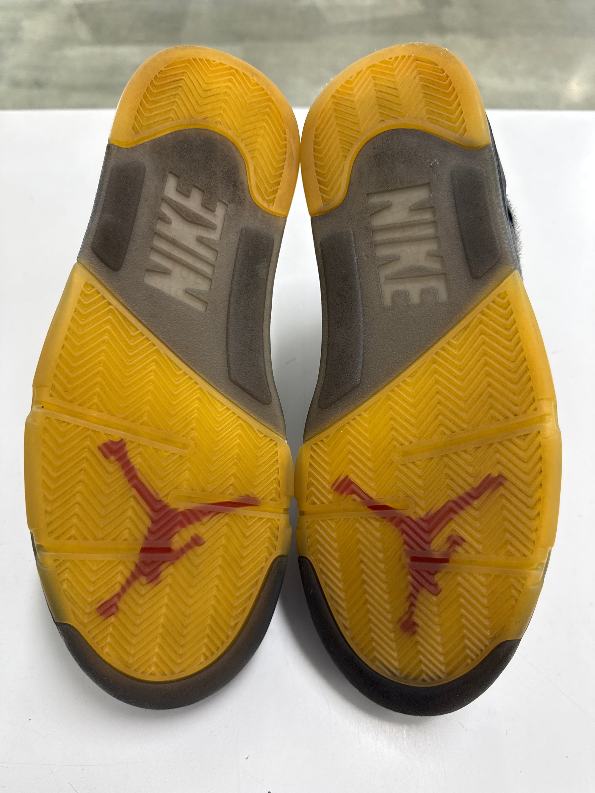 OFF WHITE AIR JORDAN 5 MUSLIN - SIZE 10 (WORN) - SUPER CLEAN - CLEAR NETTING