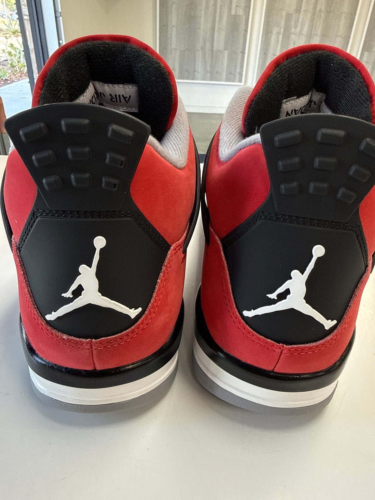 AIR JRODAN 4 TORO BRAVO 2026 - SIZE 10.5 (WORN) - SUPER CLEAN