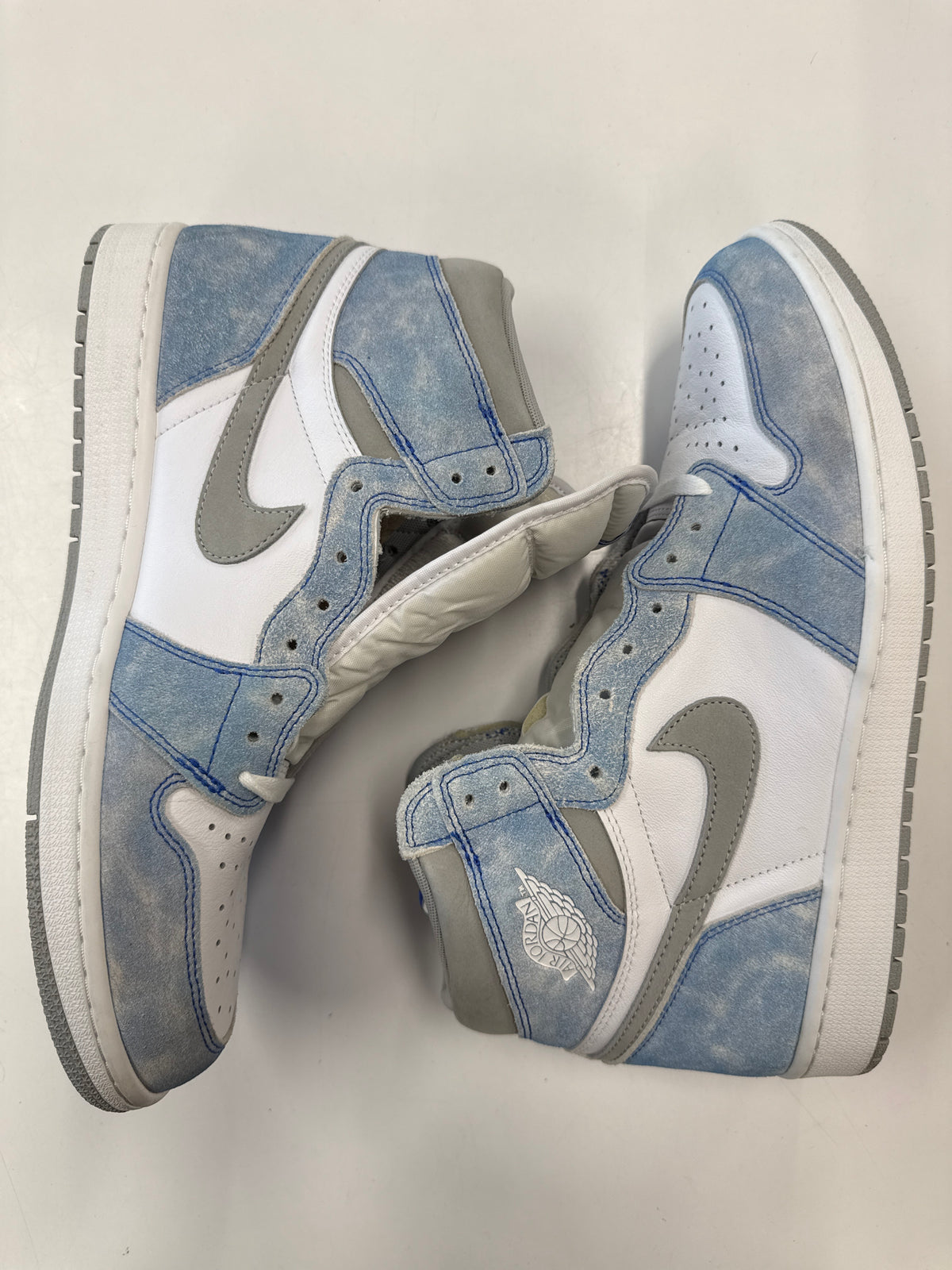 AIR JORDAN 1 HIGH HYPER ROYAL - SIZE 13 (WORN)