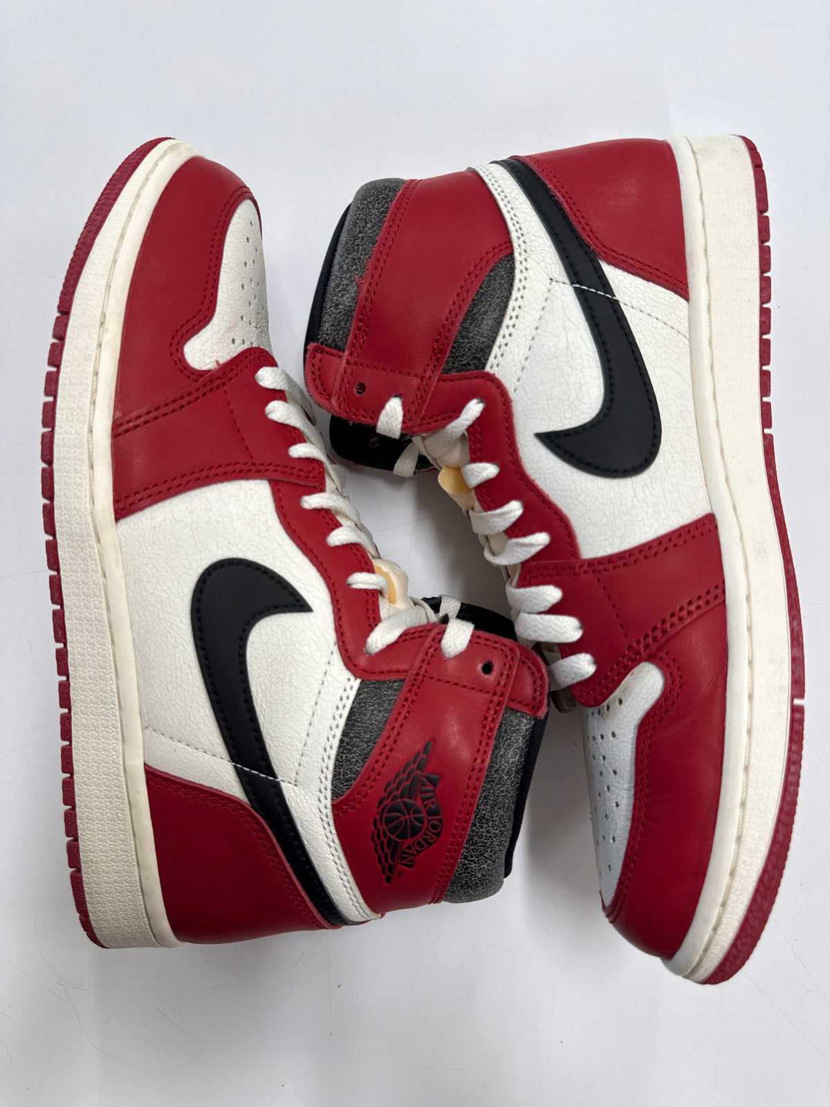 AIR JORDAN 1 HIGH LOST AND FOUND - SIZE 10 (WORN)