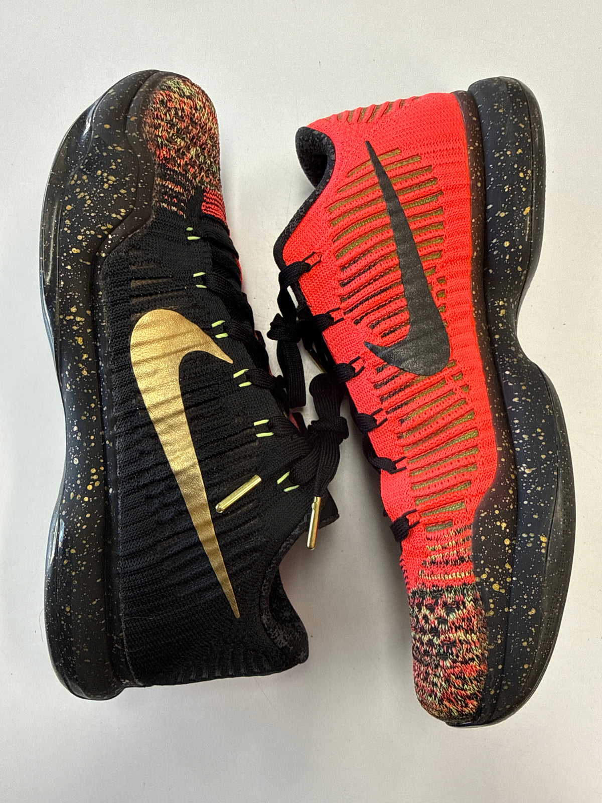 KOBE X ELITE LOW XMAS - SIZE 10 (WORN)