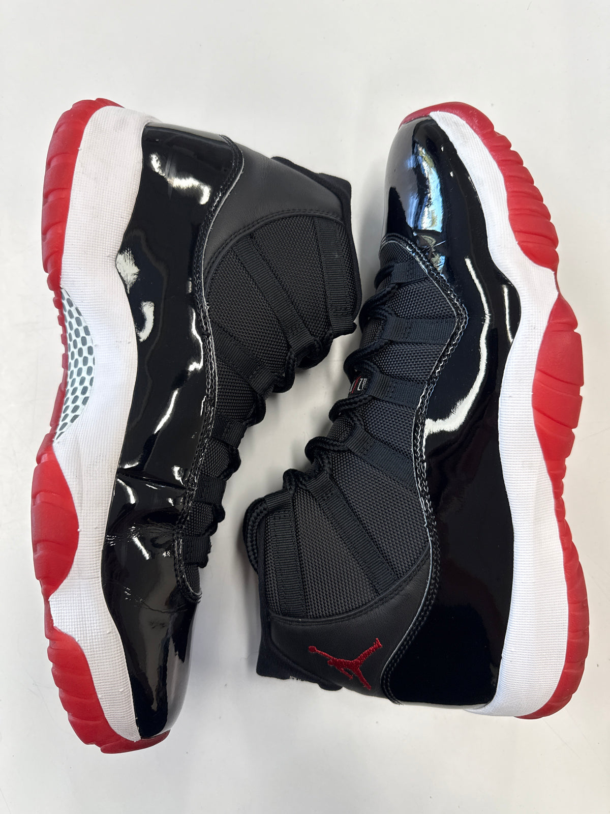 AIR JORDAN 11 BRED 2019 - SIZE 13 (WORN)