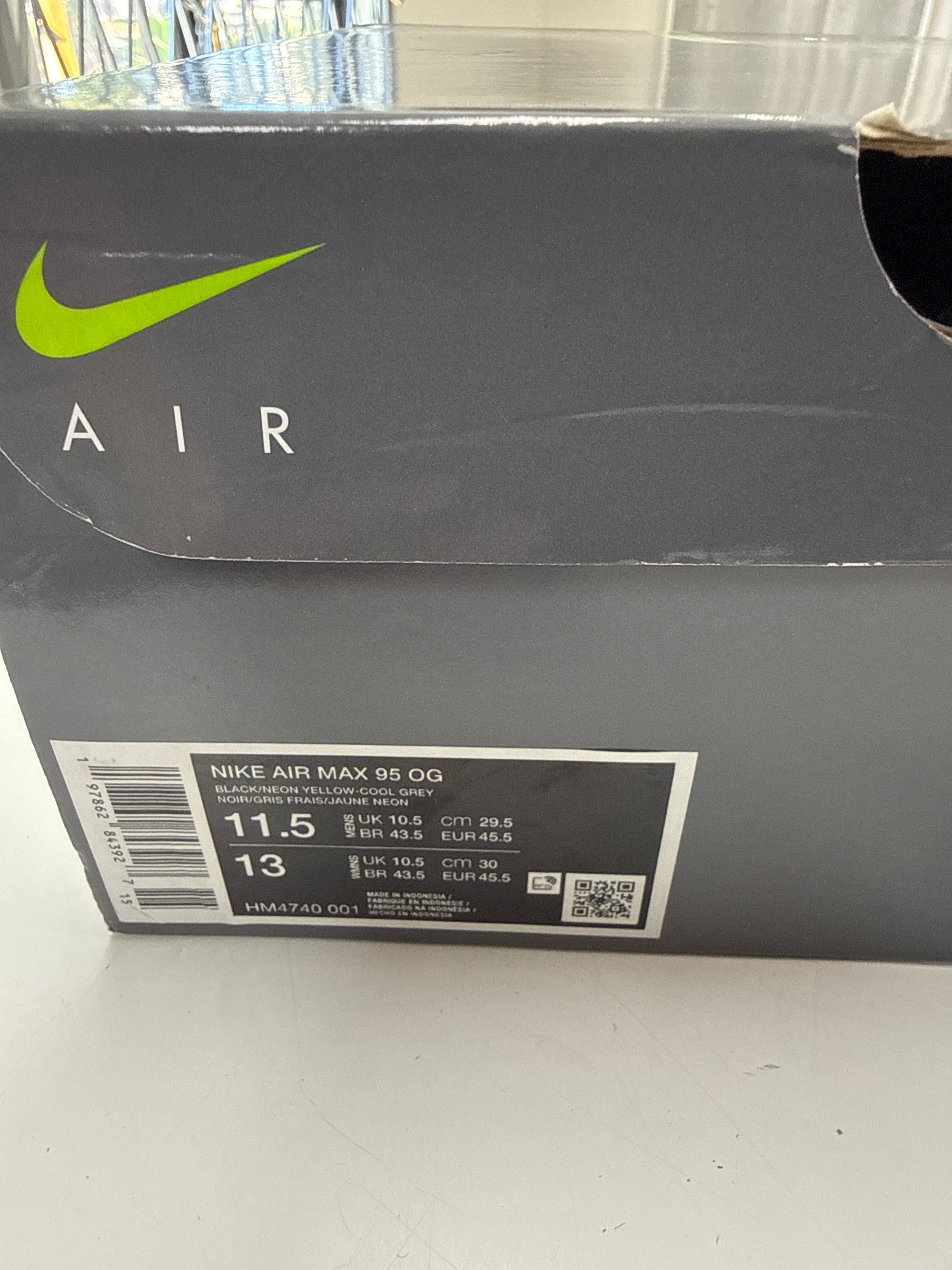 AIR MAX 95 OG BIG BUBBLE NEON 2025/2026 - SIZE 11.5 (WORN)