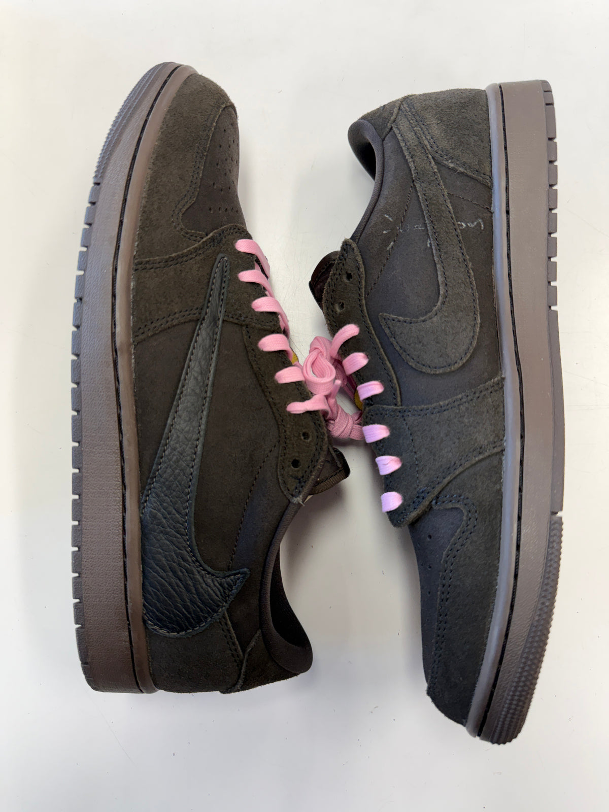 AIR JORDAN 1 LOW TRAVIS SCOTT DARK MOCHA - SIZE 11.5 (WORN) - SUPER CLEAN