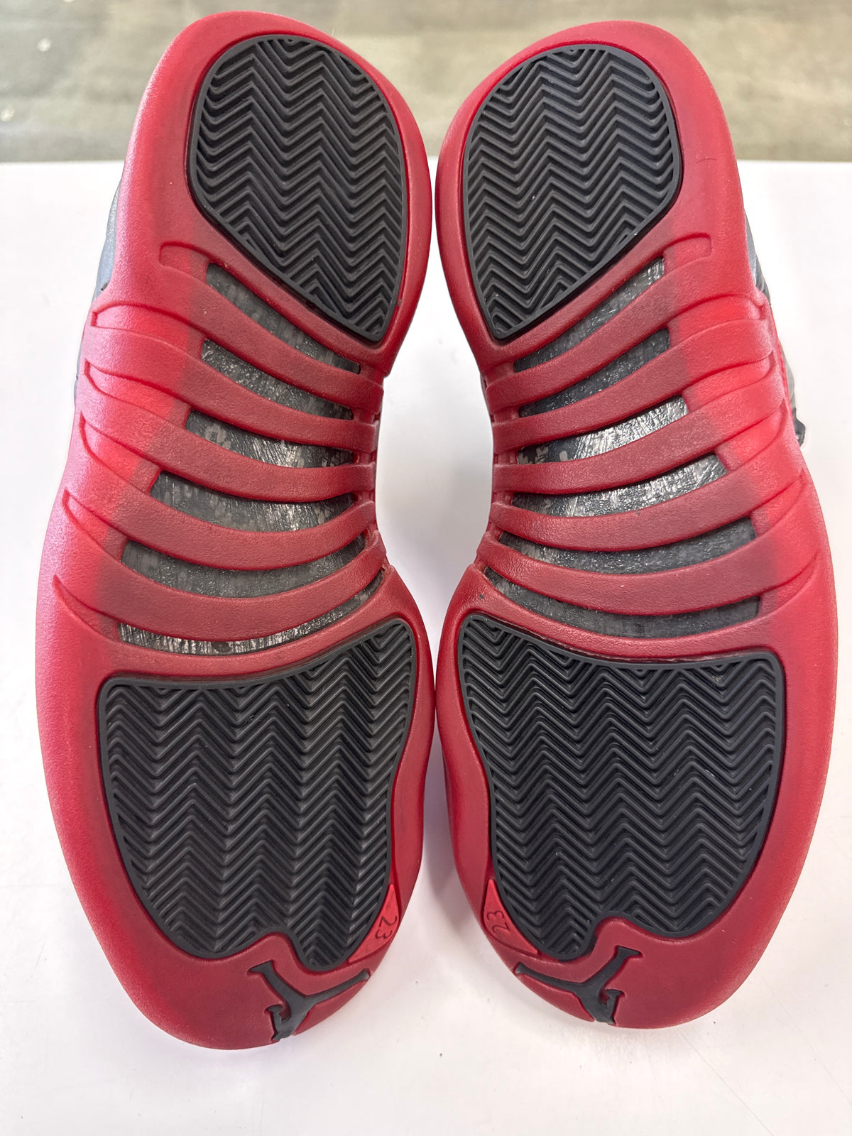 AIR JORDAN 12 FLU GAME 2025 - SIZE 10 (WORN)