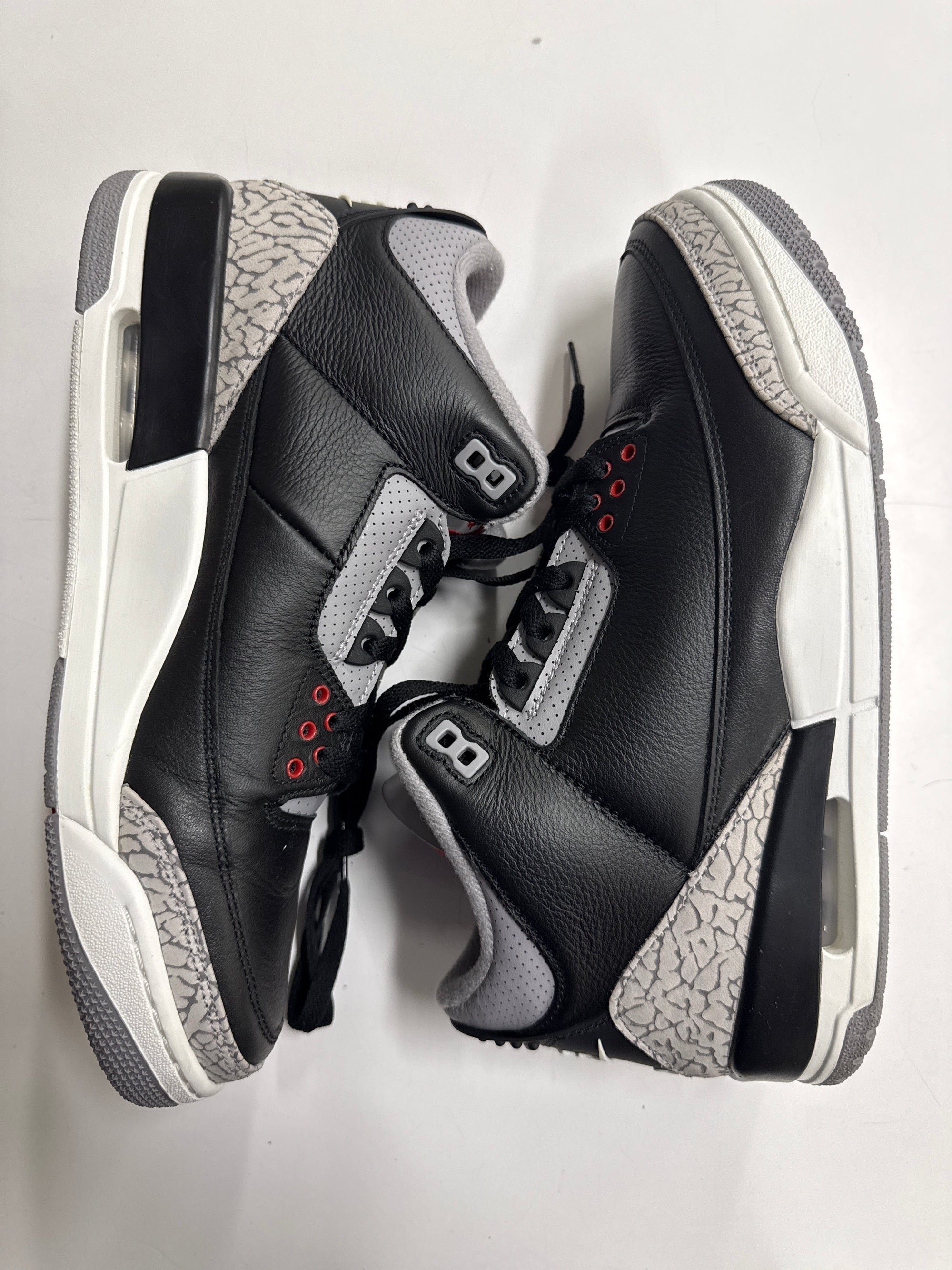 AIR JORDAN 3 BLACK CEMENT 2024 - SIZE 10 (WORN)