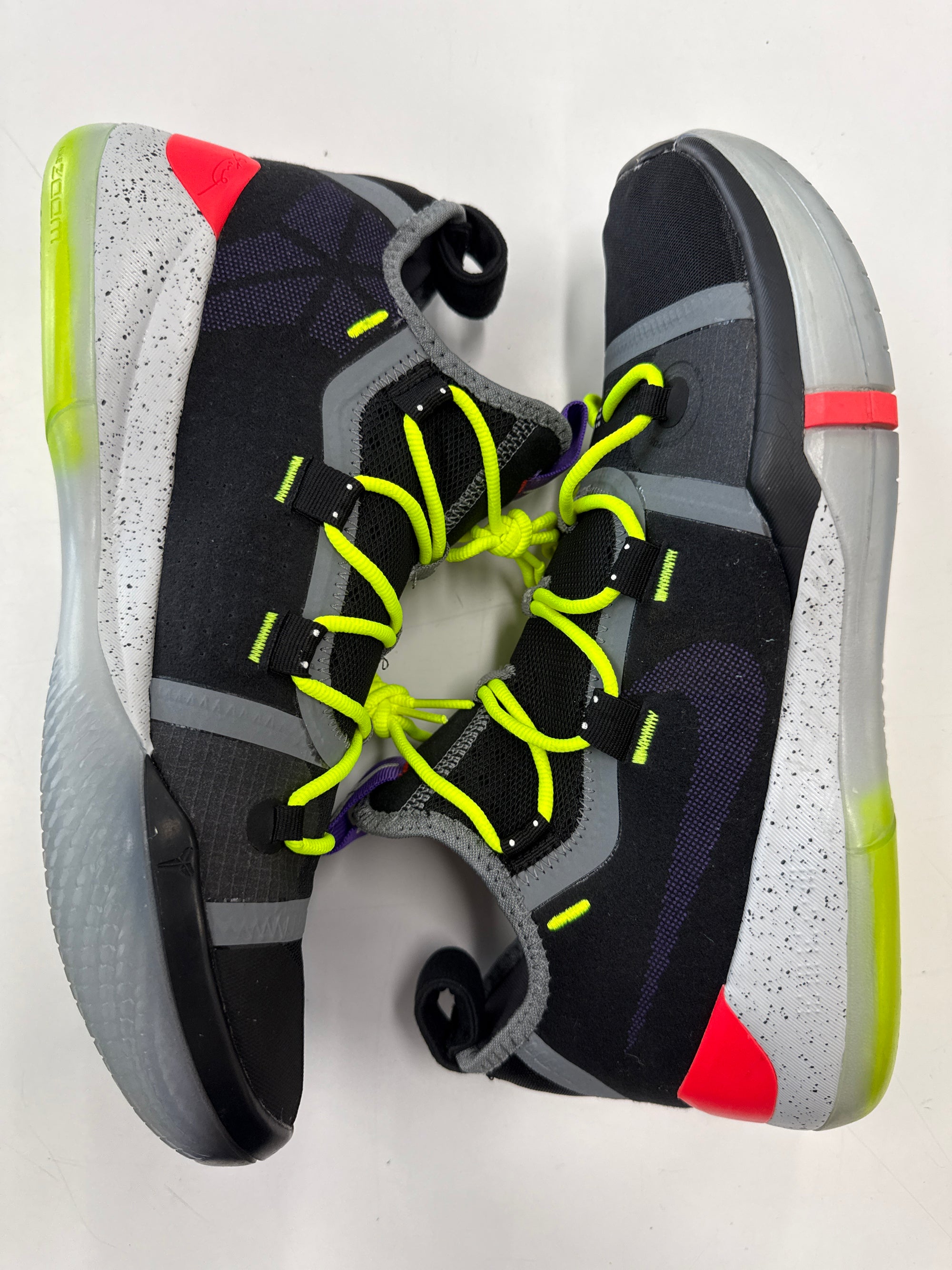 KOBE AD CHAOS - SIZE 10 (WORN)