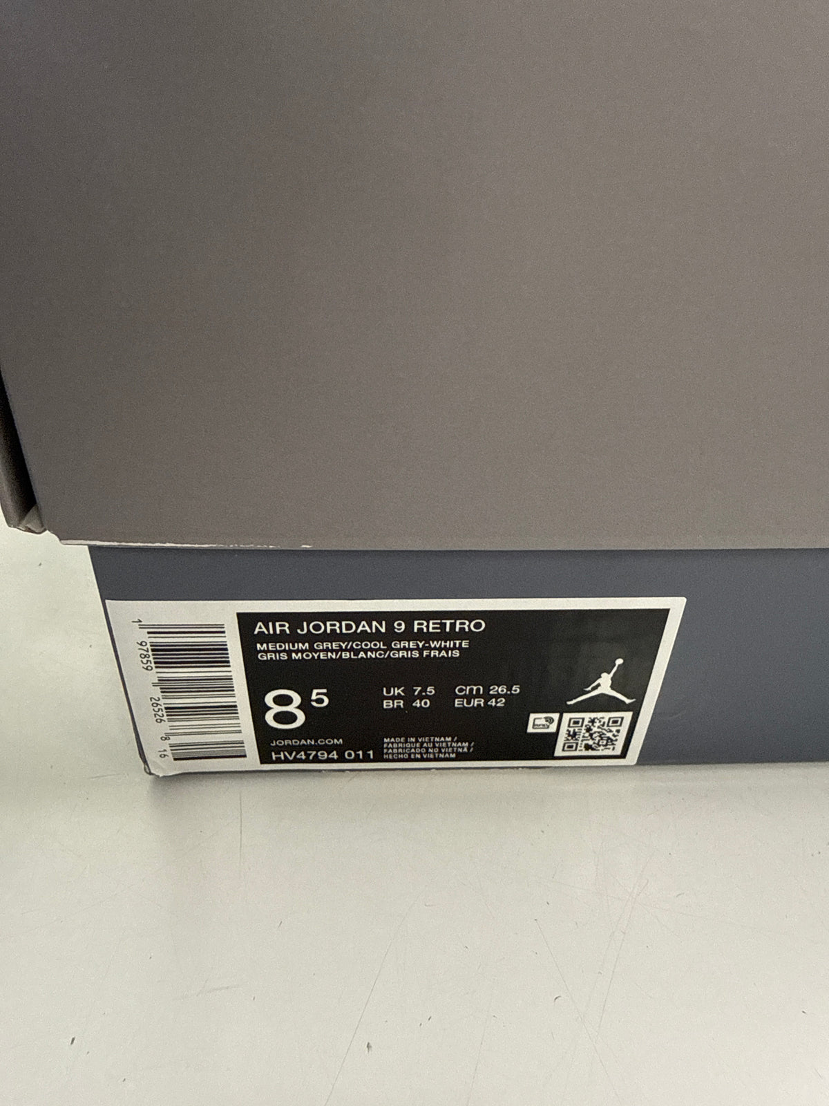 AIR JORDAN 9 COOL GREY 2025 - SIZE 8.5 (WORN)