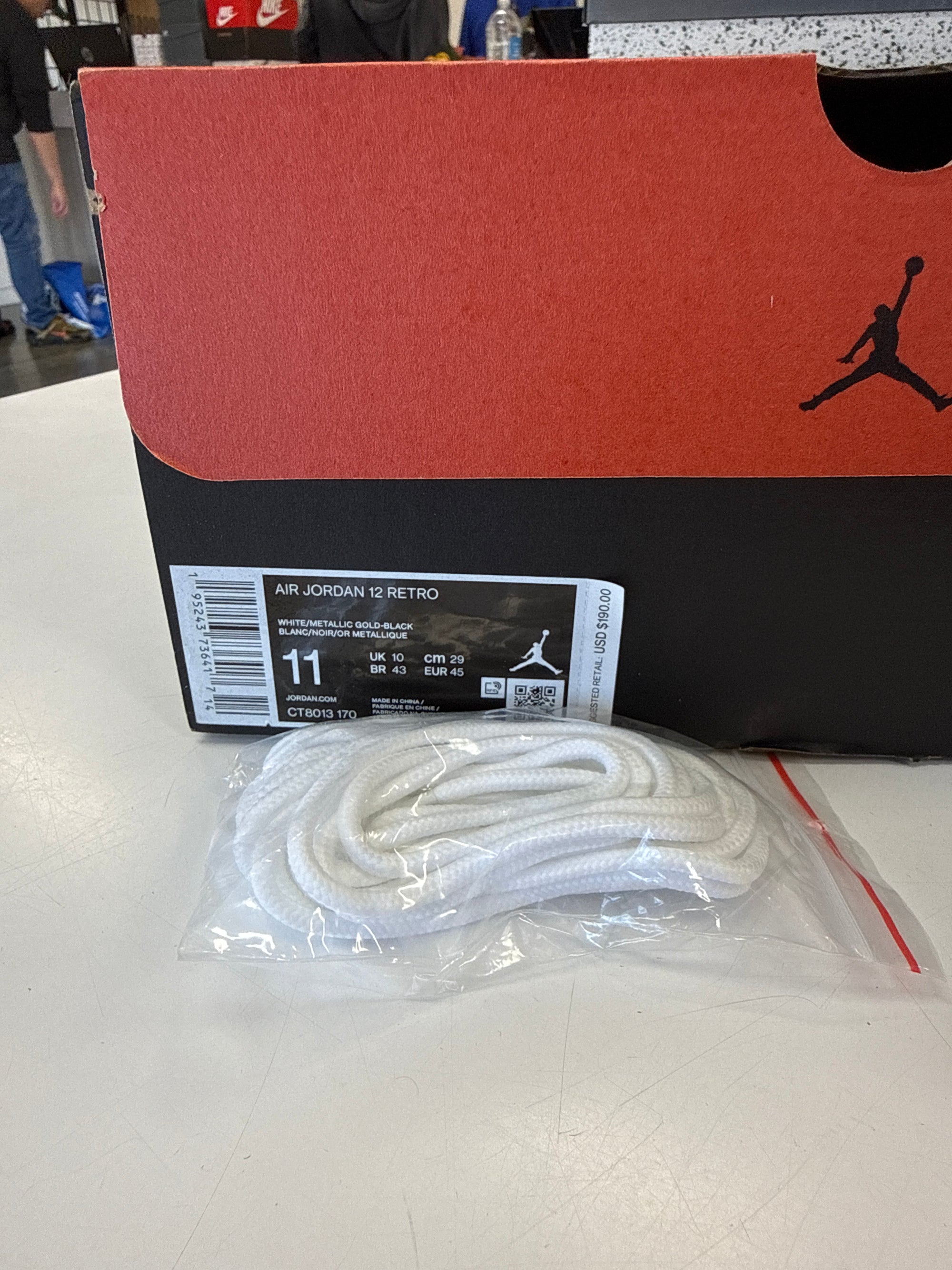 AIR JORDAN 12 ROYALTY TAXI - SIZE 11 (WORN)