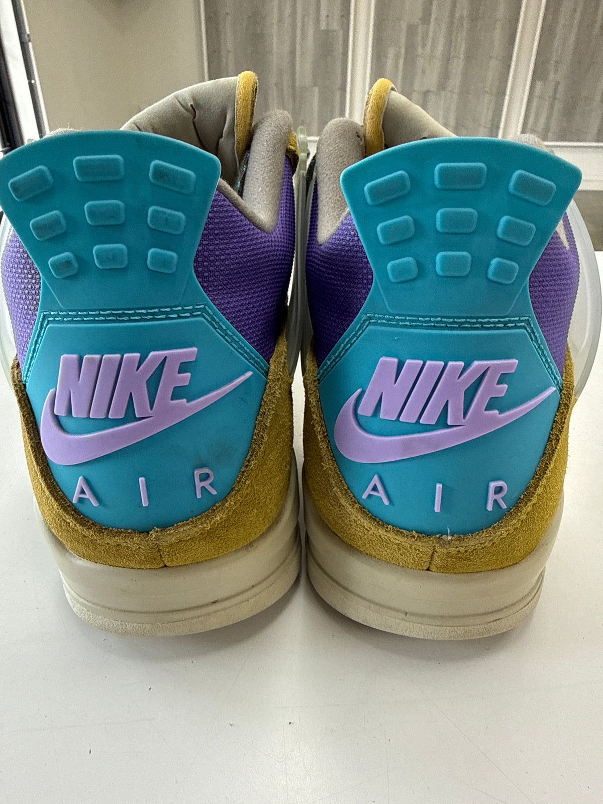 AIR JORDAN 4 UNION DESERT MOSS - SIZE 11.5 (WORN)