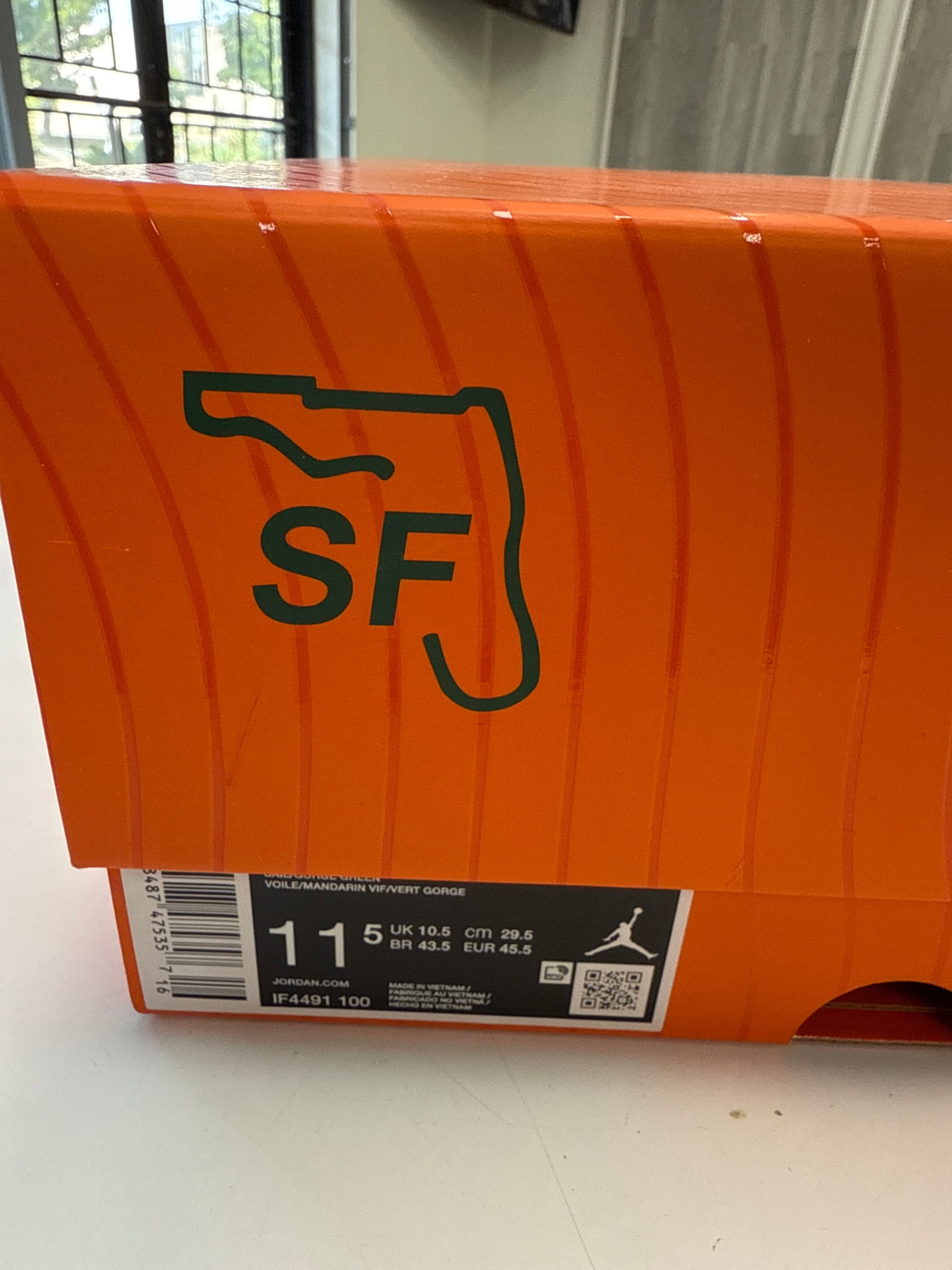 AIR JORDAN 3 SOLEFLY MIAMI - SIZE 11.5 (WORN)