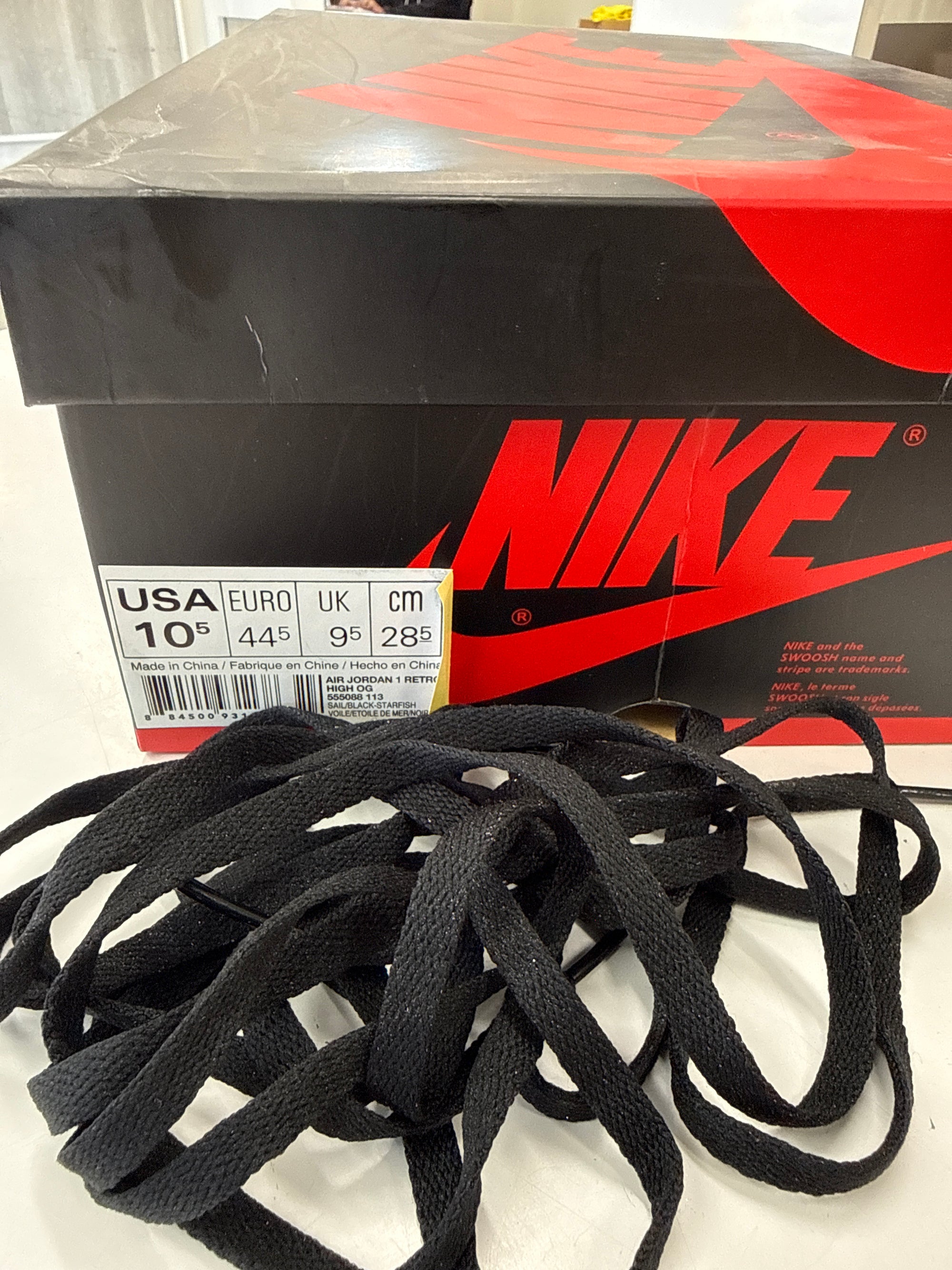 AIR JORDAN 1 HIGH REVERSED SHATTERED - SIZE 10.5 (WORN) - SUPER CLEAN