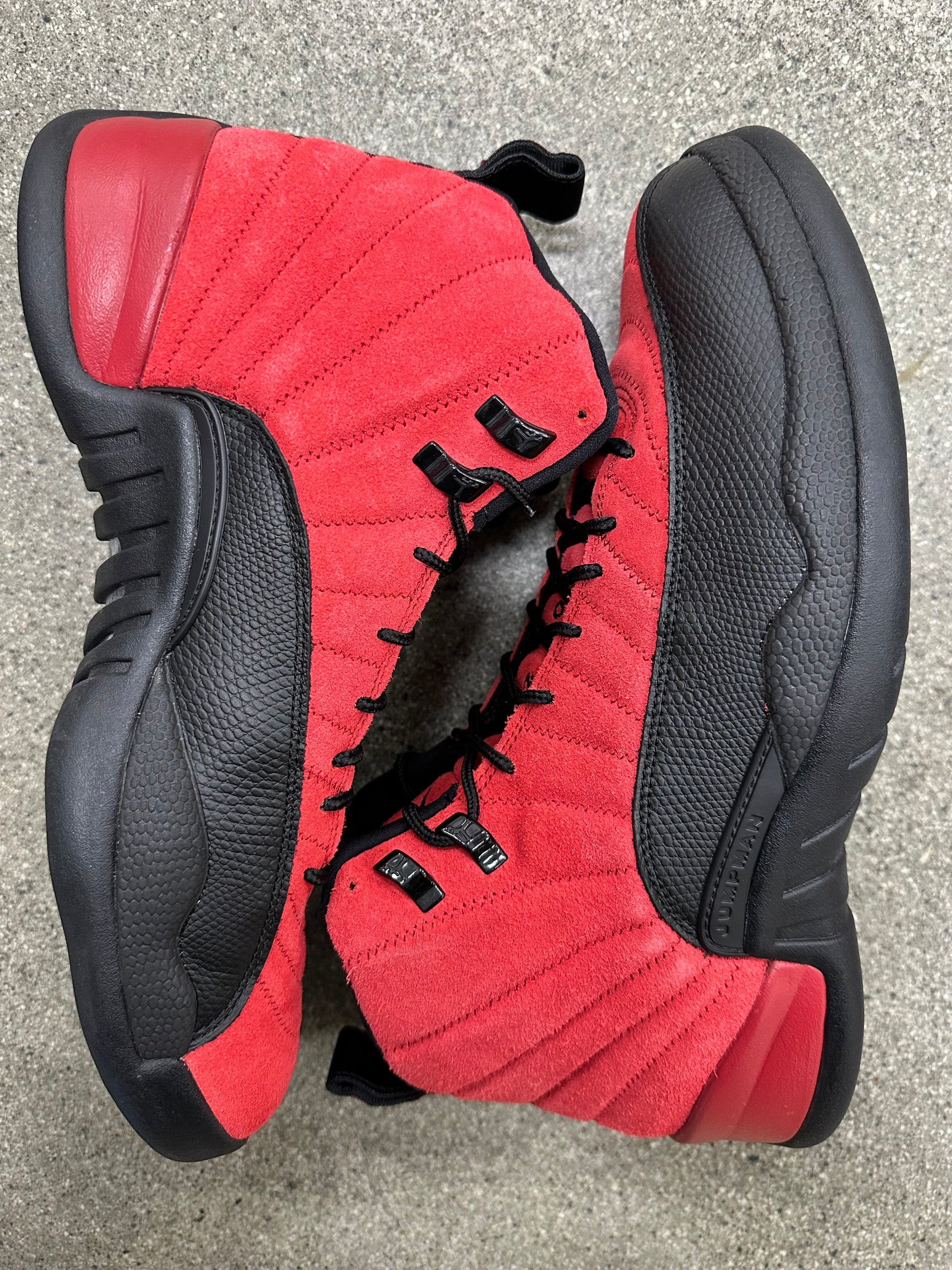 AIR JORDAN 12 REVERSE FLU GAME - SIZE 12 (WORN)