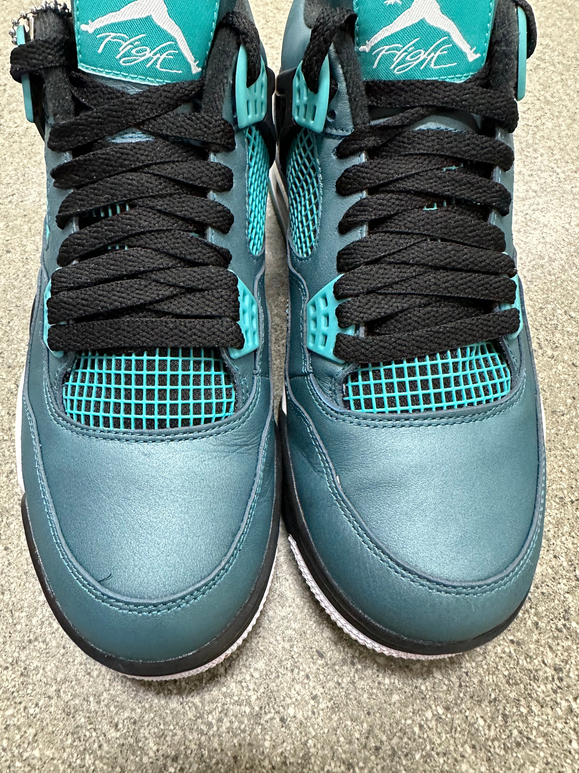 AIR JORDAN 4 TEAL - SIZE 8.5 (WORN) (SUPER CLEAN)