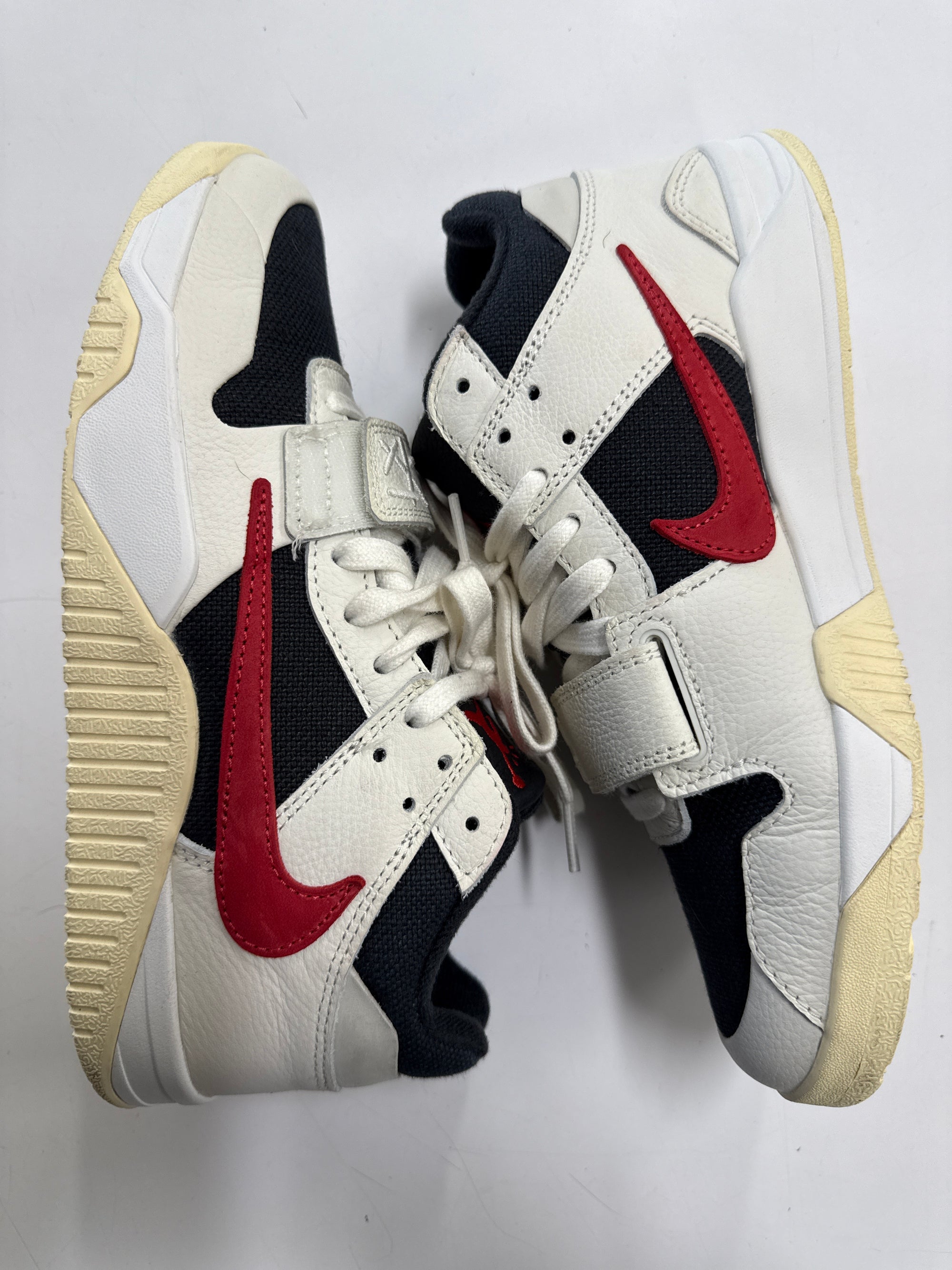 JORDAN JUMPMAN JACK TRAVIS SCOTT UNIVERSITY RED - SIZE 8.5 (WORN)