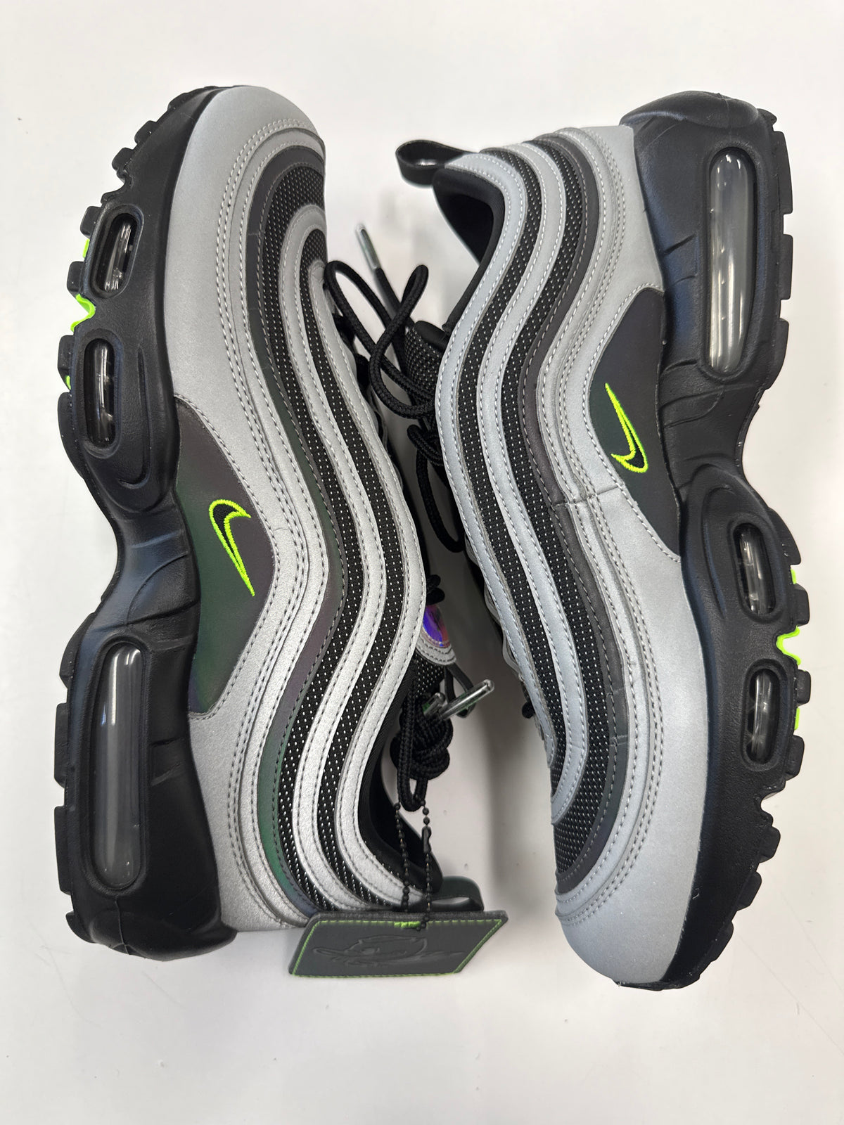 AIR MAX 95/97 DUCKS OF A FEATHER LIGHTNING - SIZE 10.5 (WORN) - SUPER CLEAN