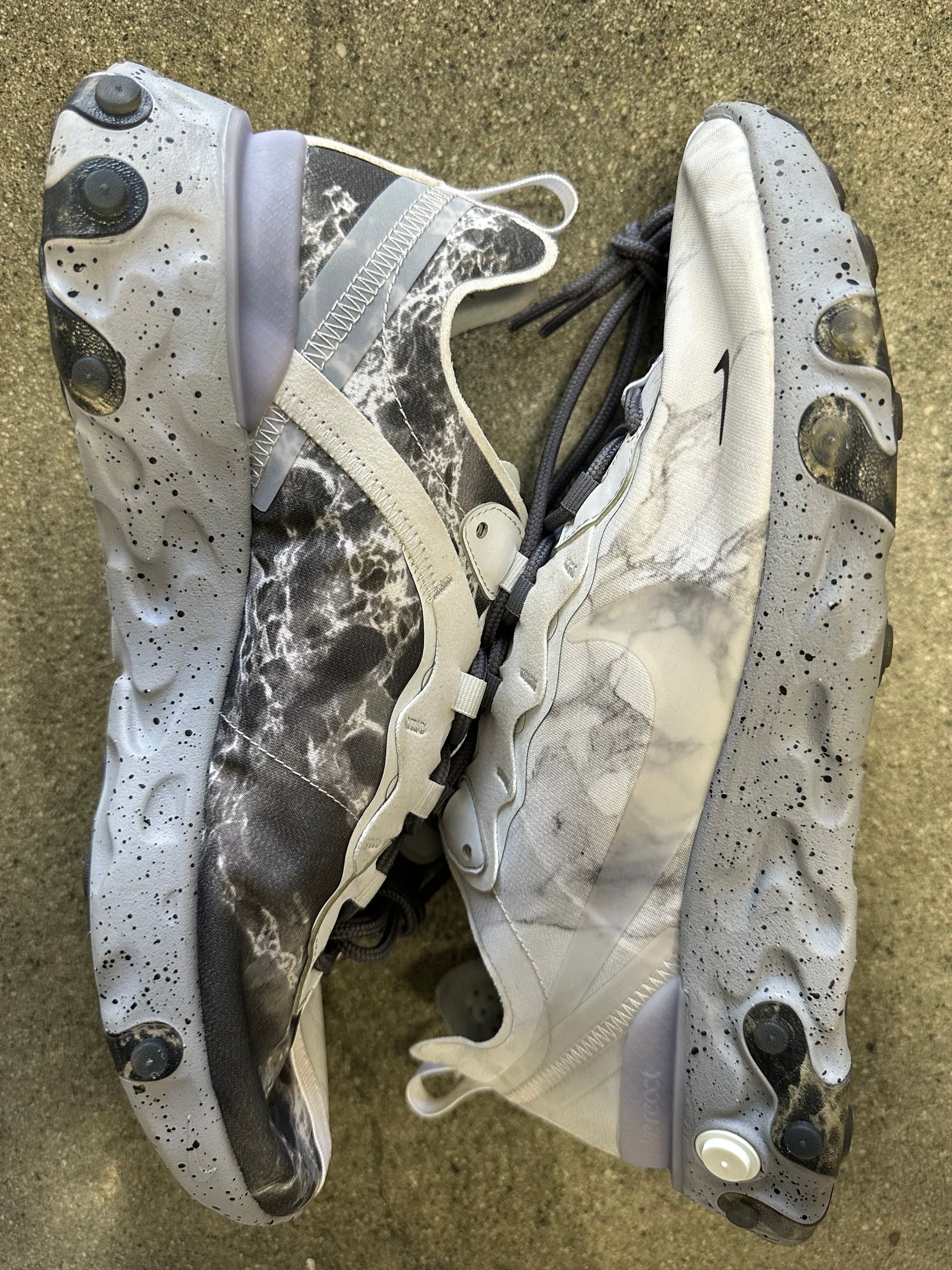 REACT ELEMENT 55 KENDRICK LAMAR - SIZE 10 (WORN) (SUPER CLEAN)