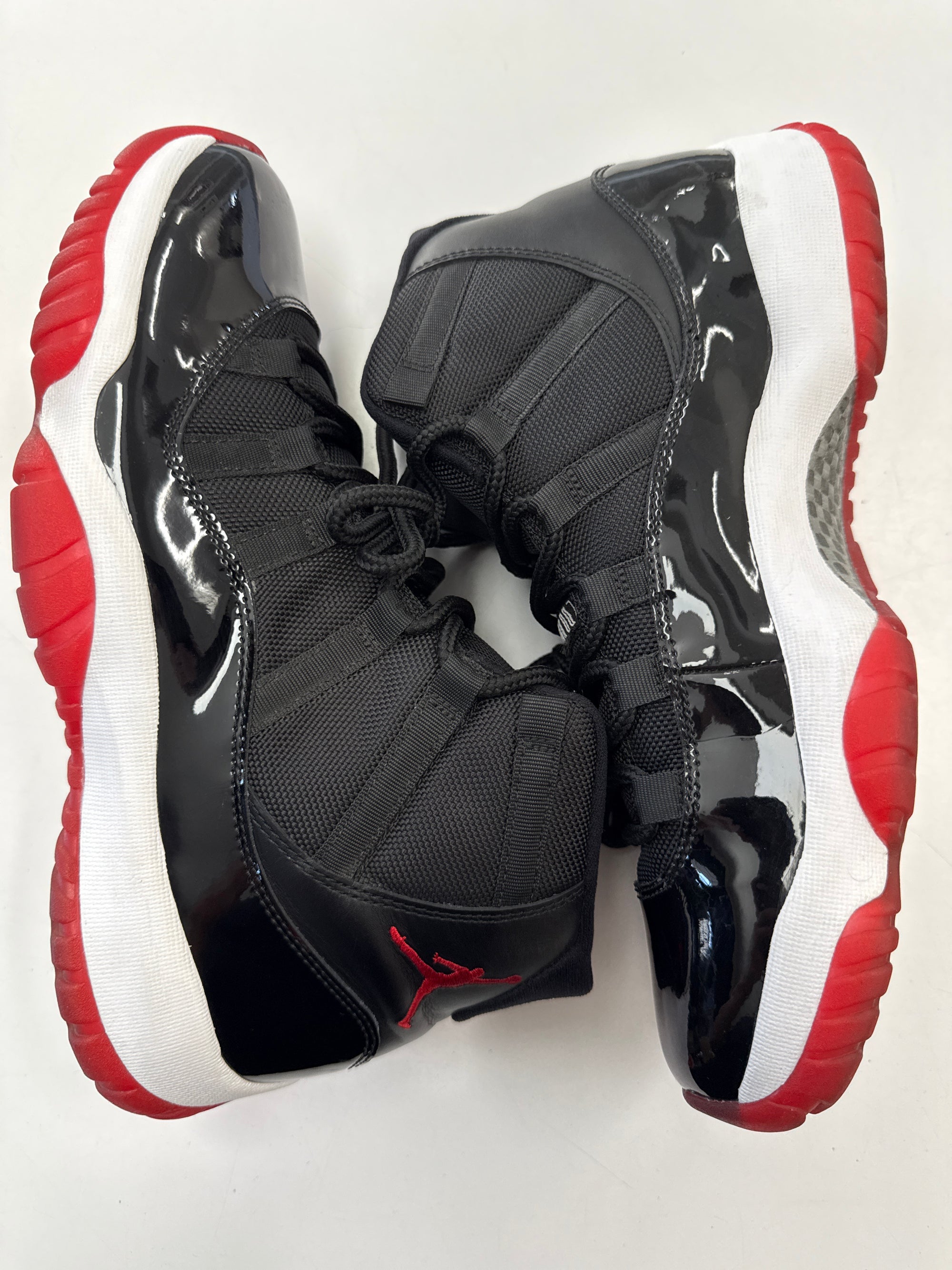 AIR JORDAN 11 BRED 2012 - SIZE 10.5 (WORN)
