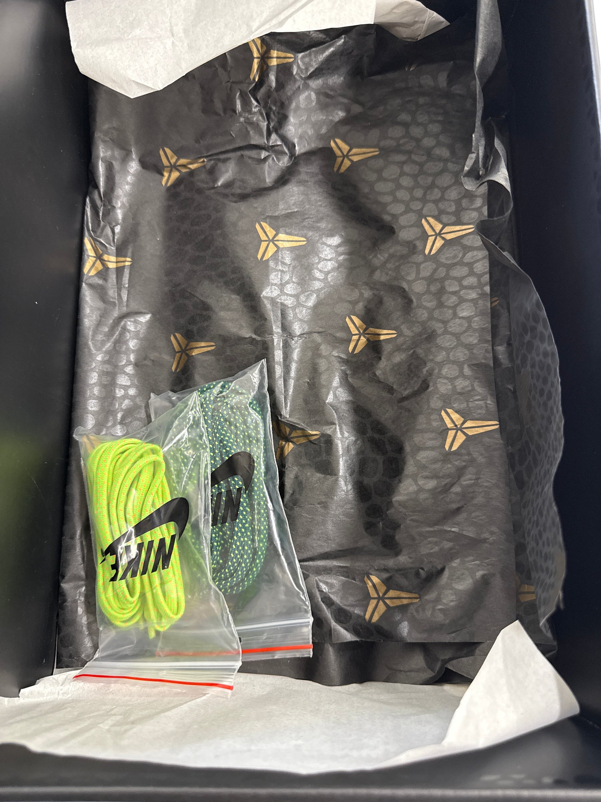 KOBE 8 PROTRO WHAT THE 2025 - SIZE 10.5 (WORN)