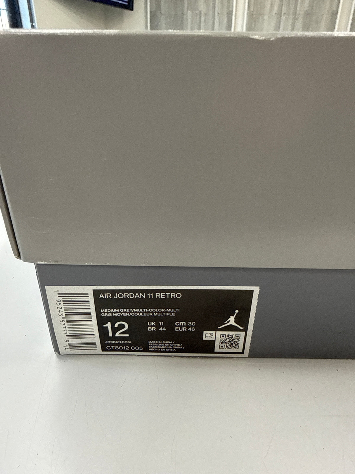 AIR JORDAN 11 COOL GREY 2021 - SIZE 12 (WORN)