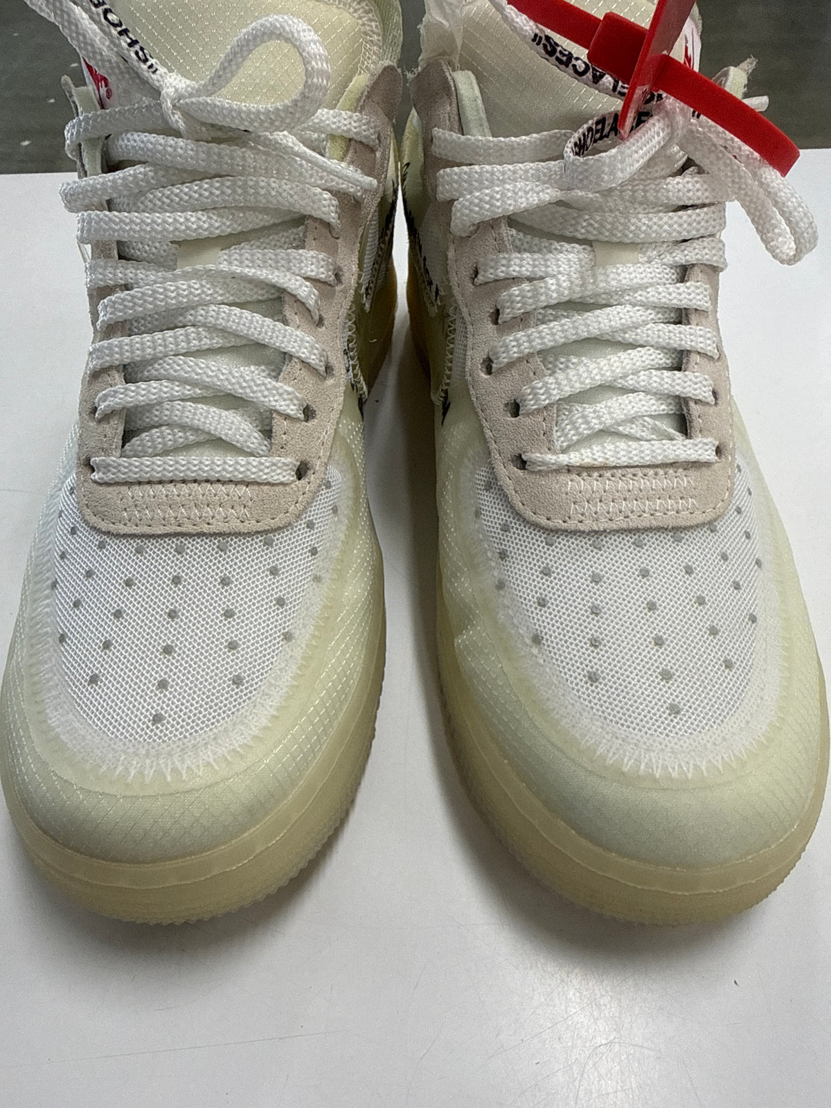 OFF WHITE AIR FORCE 1 LOW WHITE - SIZE 8 (WORN)