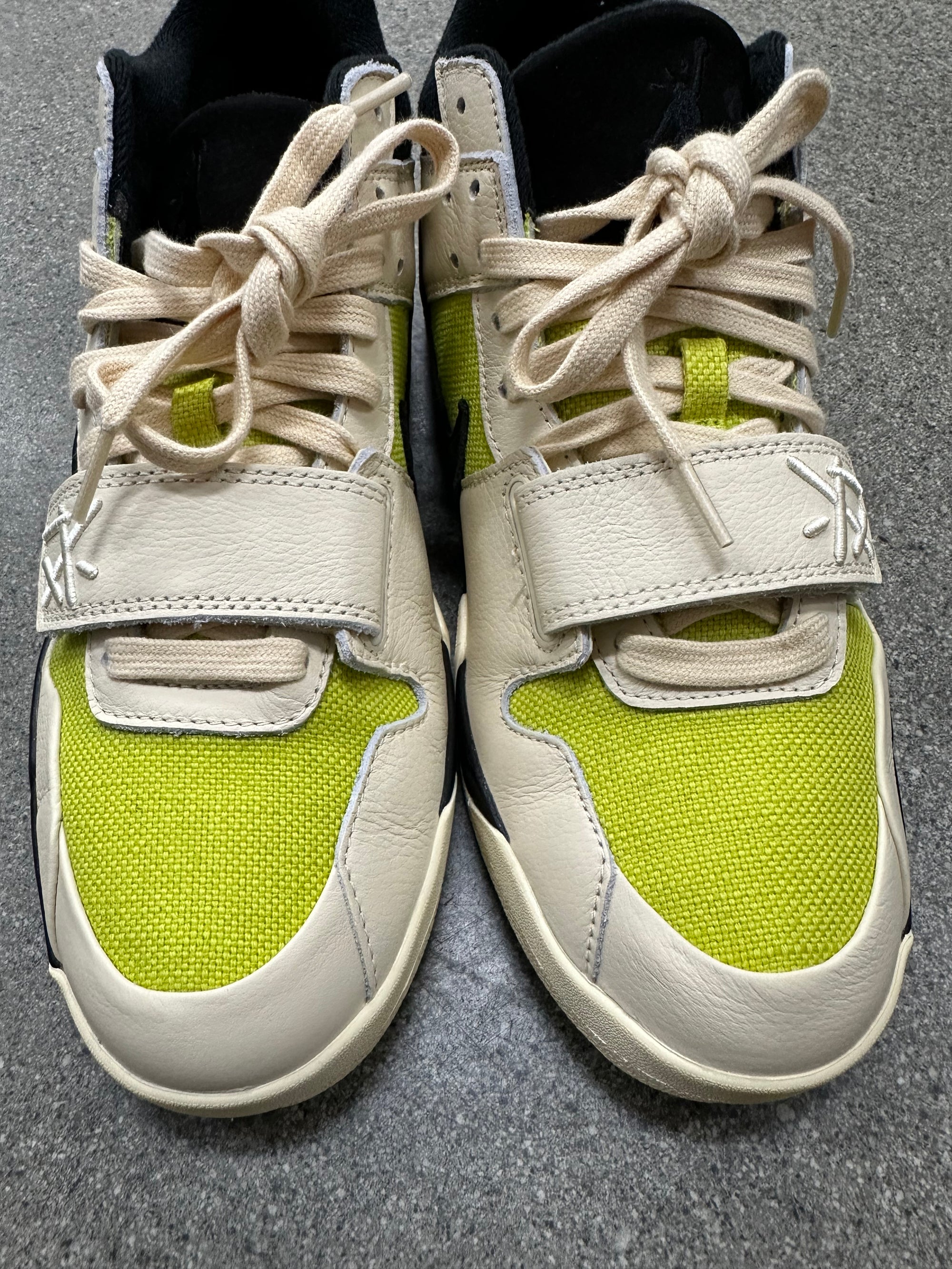JUMPMAN JACK TRAVIS SCOTT BRIGHT CACTUS - SIZE 11 (WORN)