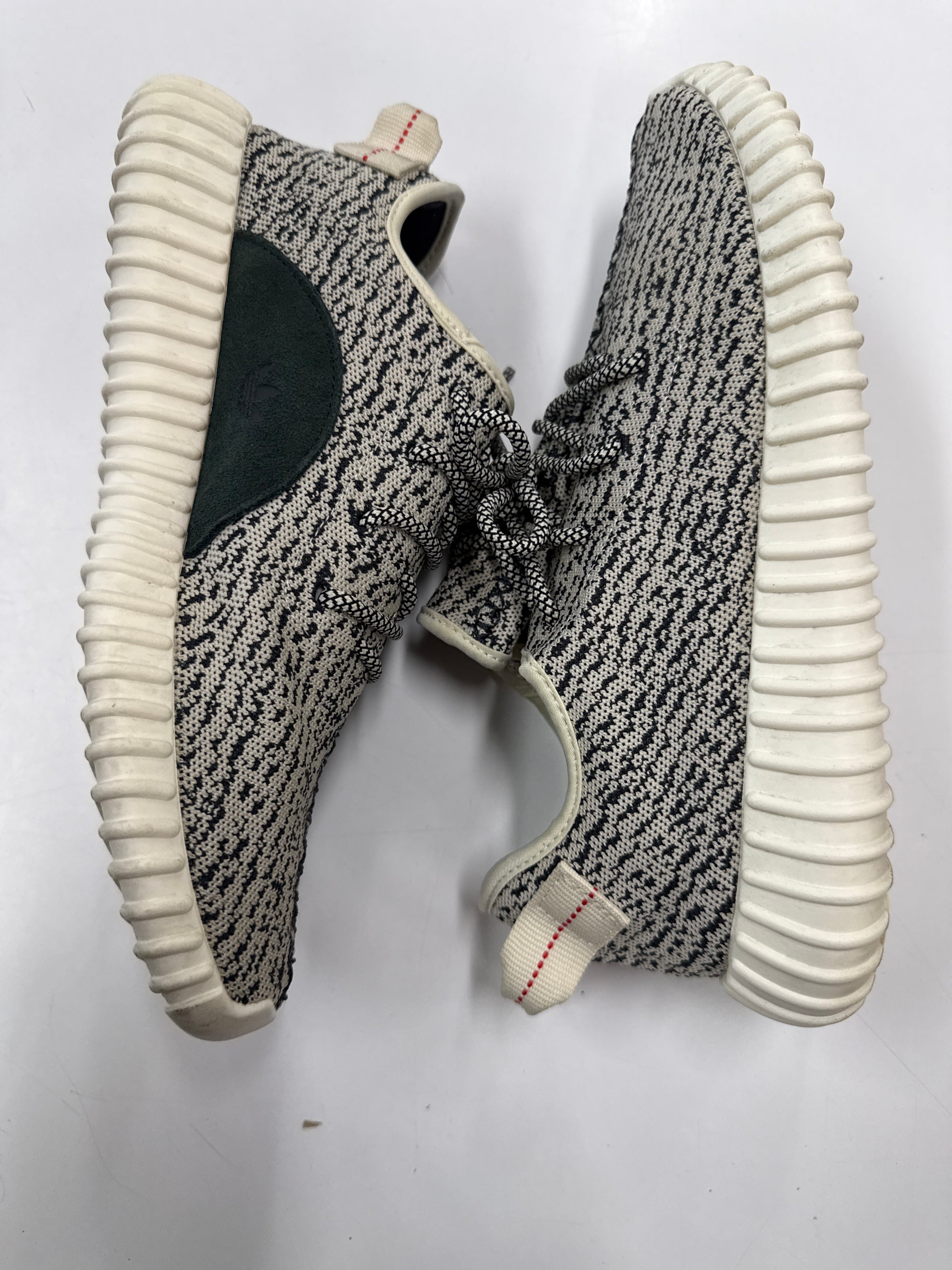 YEEZY BOOST 350 TURTLEDOVE 2022 - SIZE 10 (WORN)