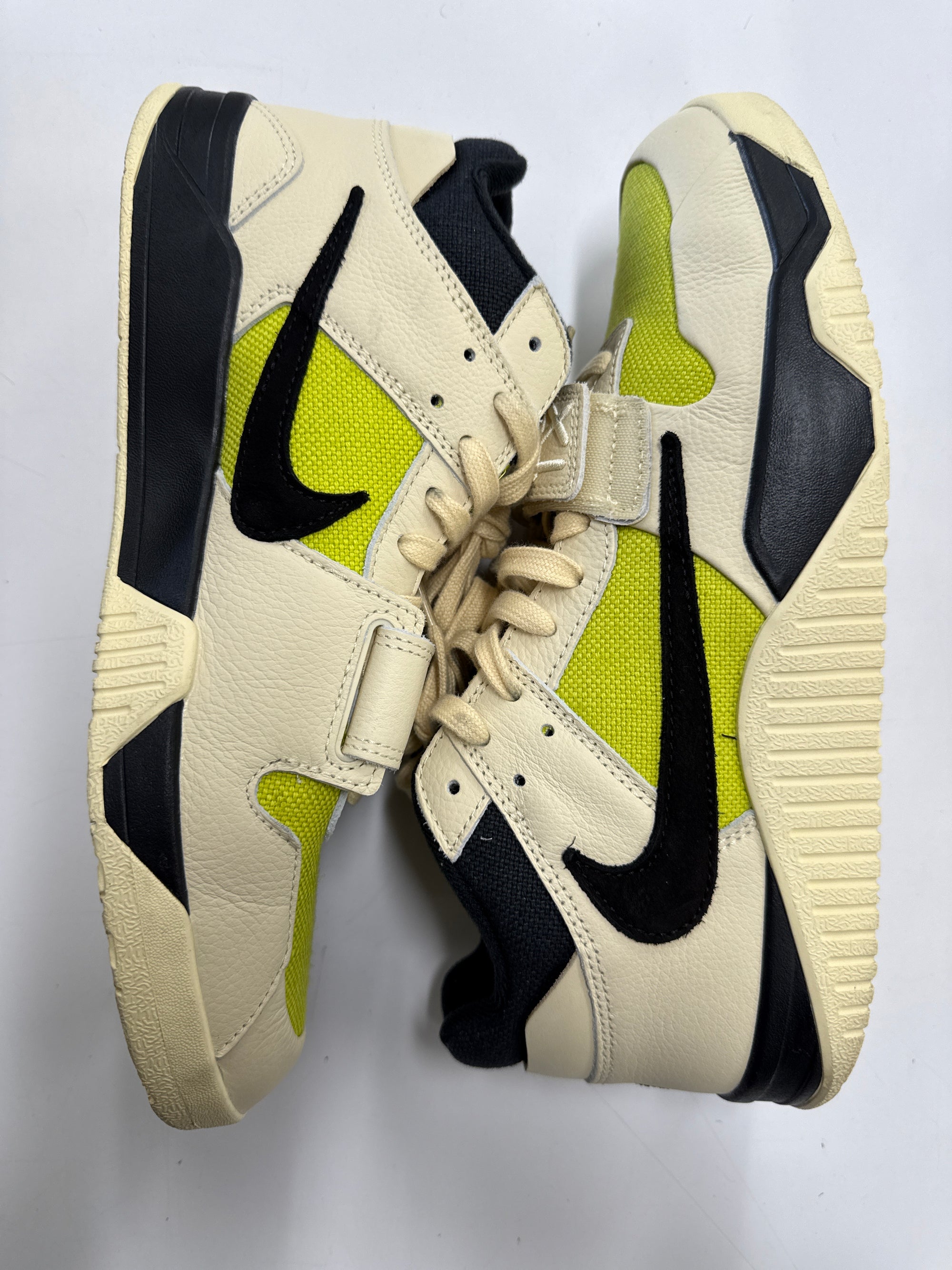JUMPMAN JACK TRAVIS SCOTT BRIGHT CACTUS - SIZE 11.5 (WORN)