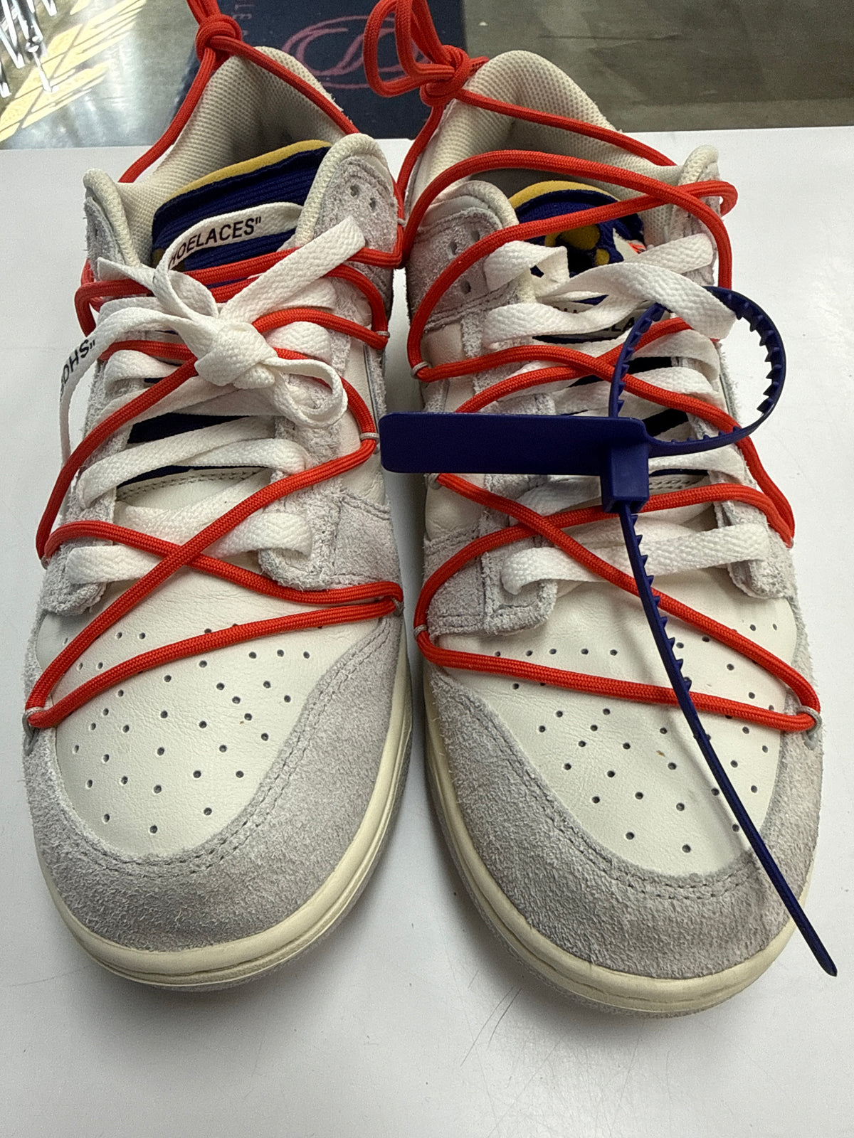 OFF WHITE NIKE DUNK LOT 13 - SIZE 11 (WORN)