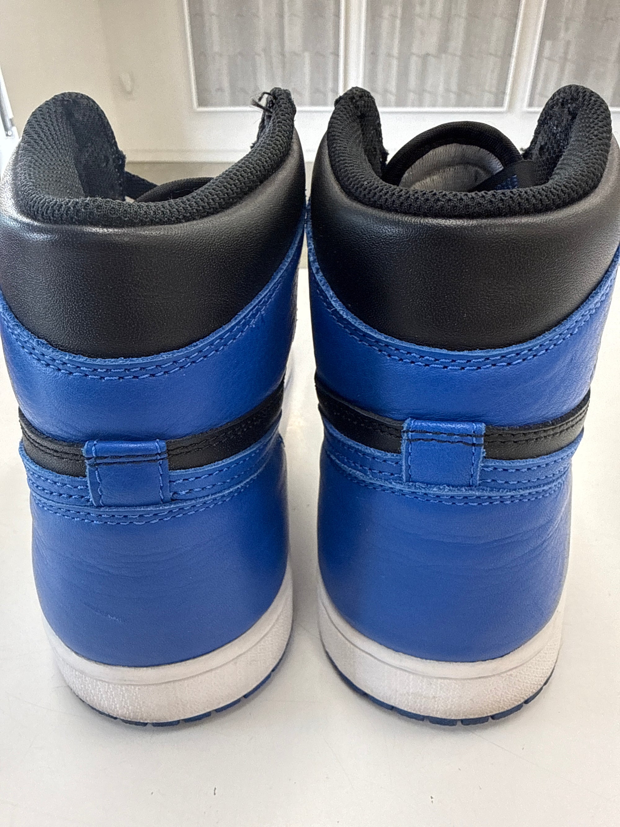 AIR JORDAN 1 ROYAL HIGH 2017 - SIZE 10.5 (WORN)
