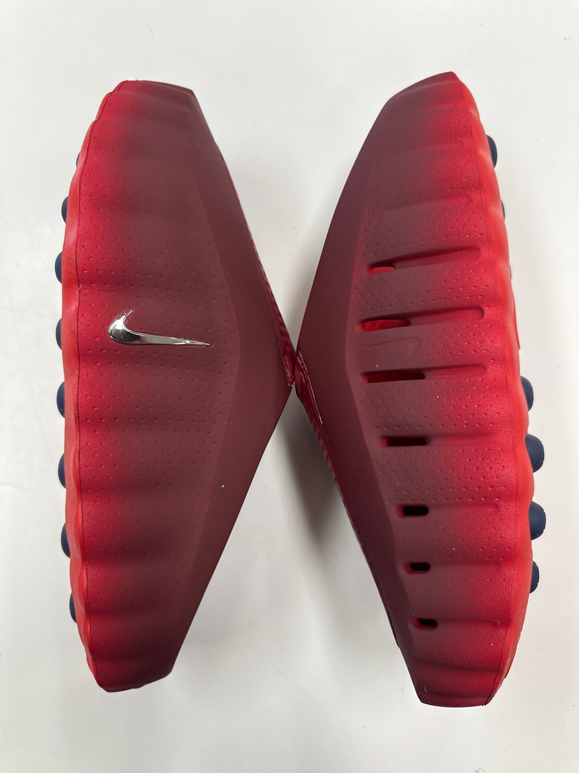 MIND 001 TEAM RED UNIVERSITY RED - SIZE 11 (WORN)