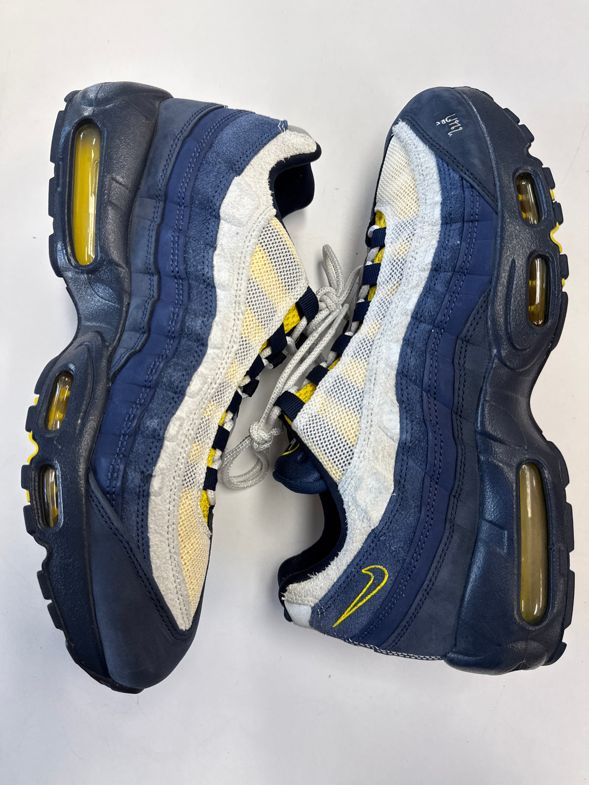 AIR MAX 95 SB ERIC KOSTON OBSIDIAN SPEED YELLOW - SIZE 11 (WORN)
