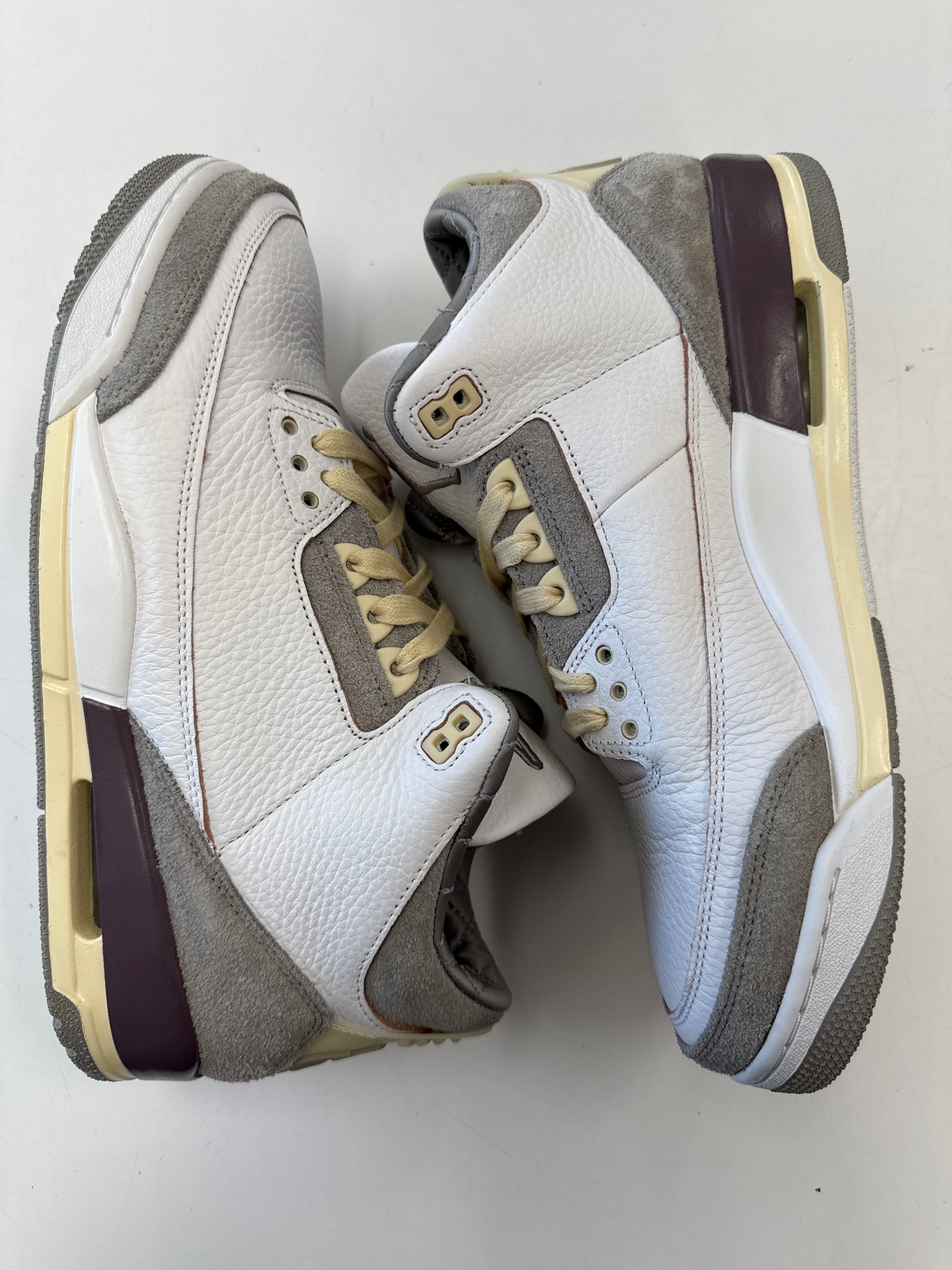 WMNS AIR JORDAN 3 A MA 3 WHITE - SIZE W12.5 M11 (WORN)