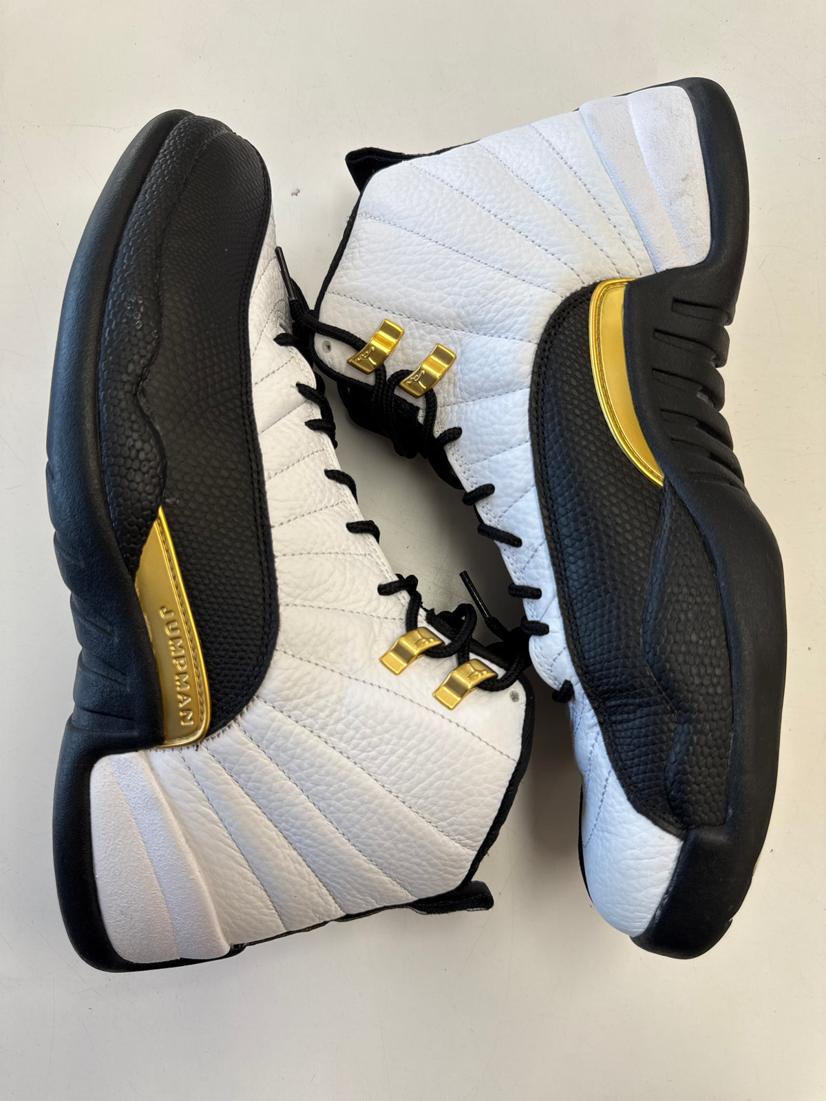 AIR JORDAN 12 ROYALTY TAXI - SIZE 11 (WORN)