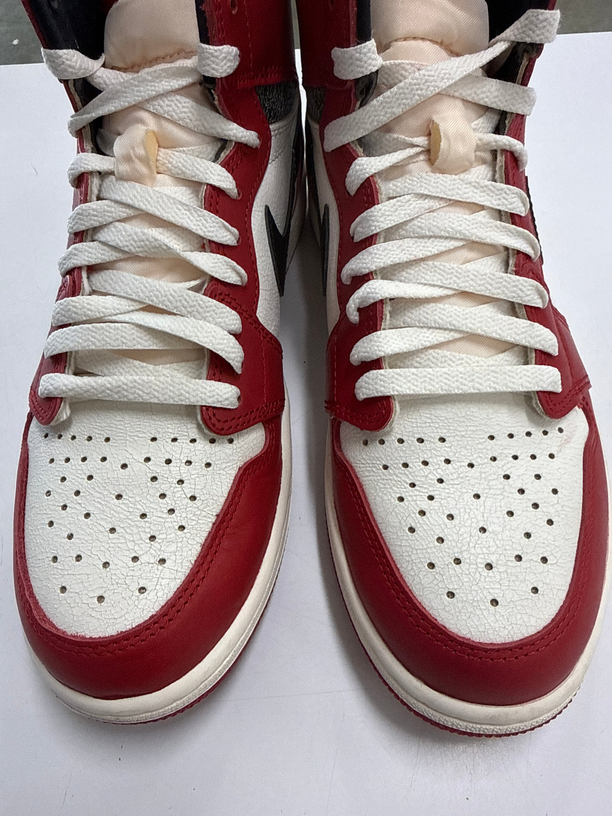 AIR JORDAN 1 HIGH LOST AND FOUND - SIZE 10 (WORN)